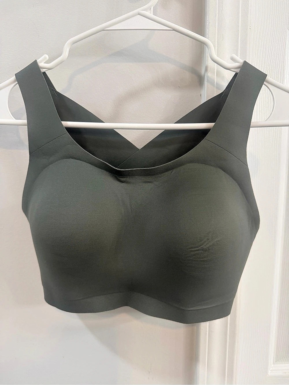 lululemon Green Sports Bra Size 34D